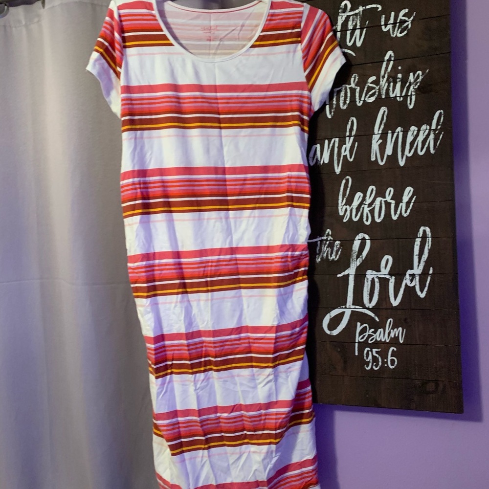 Isabel maternity dress!